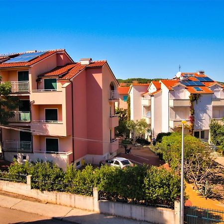 Pansion Hrga Hotel Водице Екстериор снимка